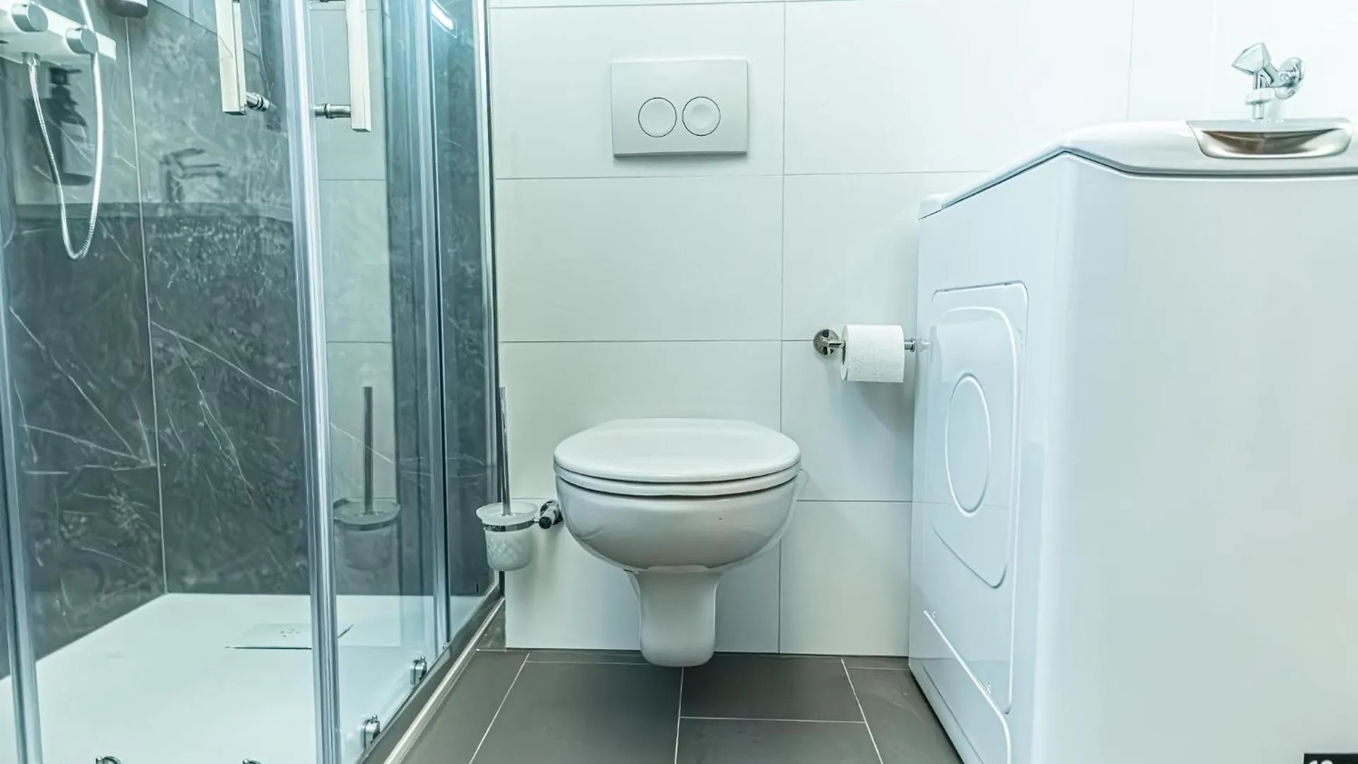 Apartment Modern 1Br & 1Lr Apt With Balcony 9-Min To City Center Vienna
